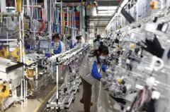 新区各行各旦夕启新程